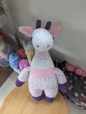 Girafe trés doux, en peluche