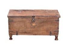Prachtvolle alte Truhe Indien