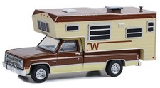 GREENLIGHT, CHEVROLET C20 Silverado Camper 1982 de la série Winnebago sous bl...