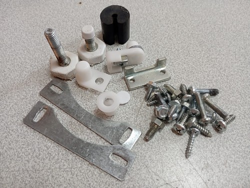 Lot vis clip plastique pieds - clip,