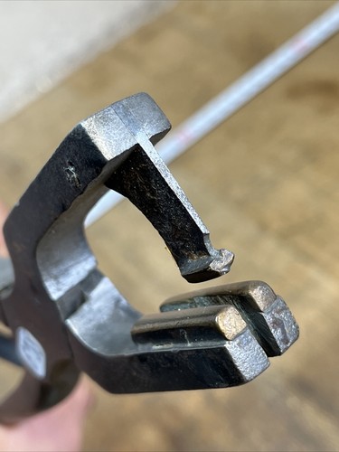 Old tool outil ancien pince - outil,