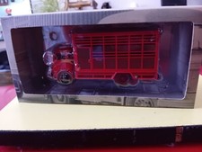 1/43 BERLIET GLB BÉTAILLÈRE ROUGE CAMION D'AUTREFOIS AVEC BOITE