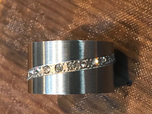 Bague neuve cristaux swarovski - cristaux,