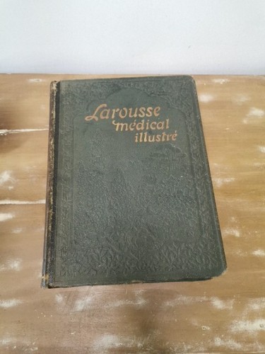 Ancien livre larousse médical - livre,
