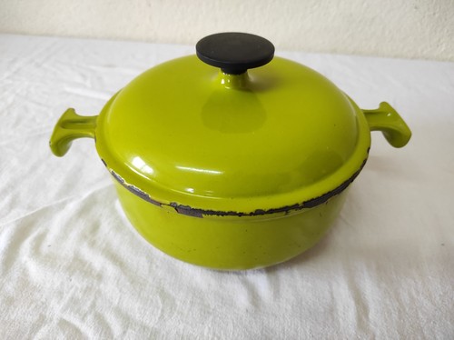 Ancienne cocotte fonte - ancienne, le