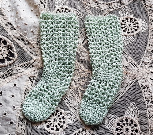 Chaussettes hautes poupée - hautes,