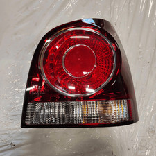 6Q6945096AB Feu arrière