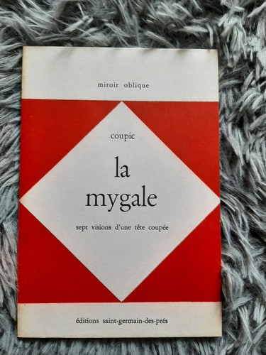 Mygale miroir oblique - /, /