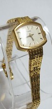 Vintage Timex Fat Windup Ladies Textured Goldtone Watch