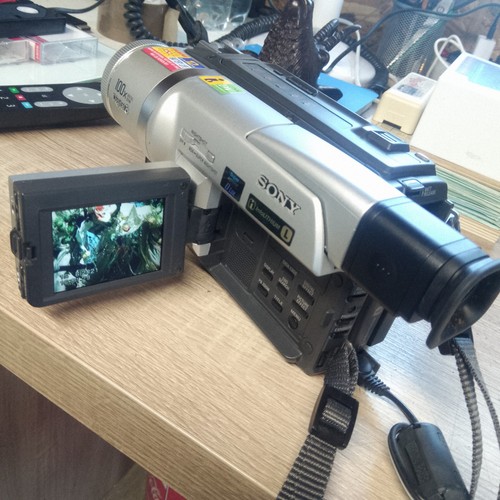 Caméscope sony dcr trv120e - caméscope,