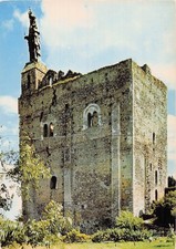 37 MONTBAZON LE DONJON