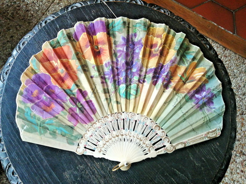 Grand eventail ancien décor - eventail,