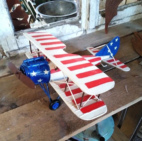 Modèle avion biplan vintage - avion,