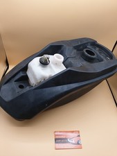 RÉSERVOIR ESSENCE + HUILE