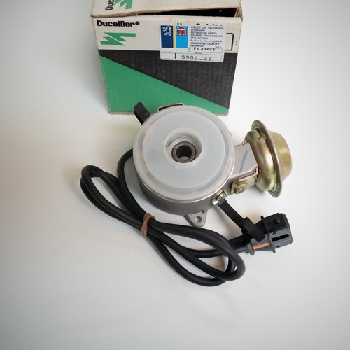 Peugeot 504 generateur