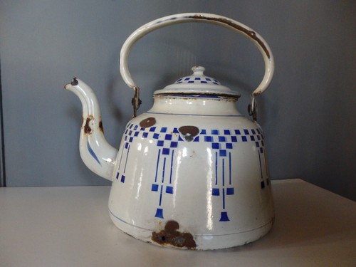 Ancienne bouilloire tole - ancienne,
