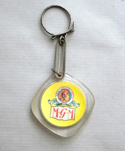 Ancien porte clé studios - porte,