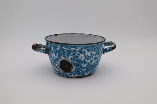 Ancienne casserole tôle - ancienne, en