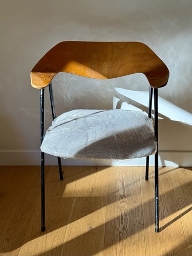Robin day vintage chair 675 - robin,