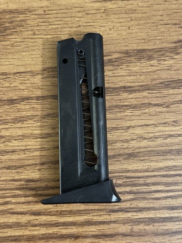 Taurus pt22 8 round oem - .22,