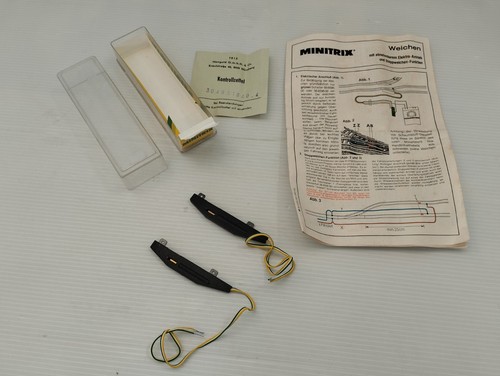 Minitrix 160 switch - n,