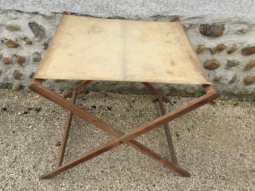 Ancienne table langer pour - à,