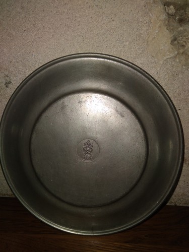 Petite assiette étain à - petite, en