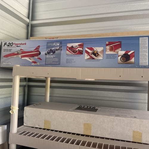 Nib electrifly tigershark - f-20,