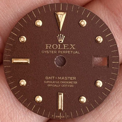 Rolex brown dial for gmt - brown,