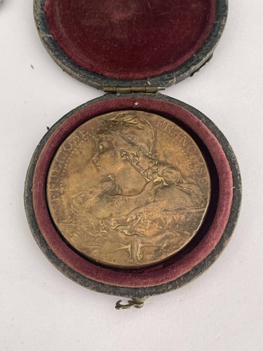 Ancienne medaille bronze - ancienne,