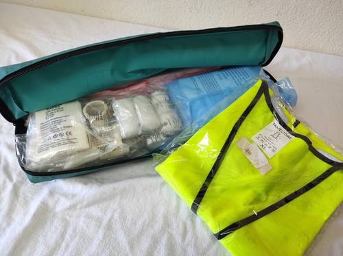 Trousse secours voiture - secours,