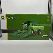 NEW John Deere ERTL 1/32 S7 900 Combine Prestige Die Cast Replica - LP86772
