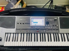 KORG PA900 Keyboards