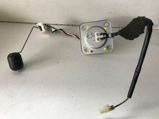 UNE JAUGE A ESSENCE POUR MOTO