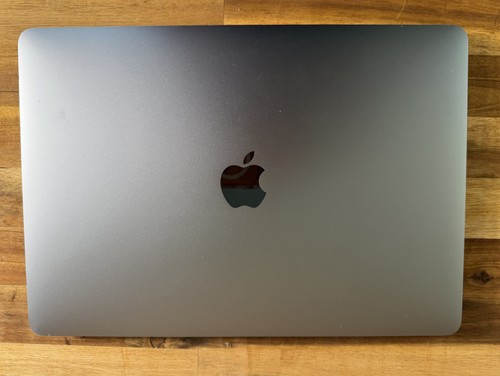 Apple macbook pro m1 - 13”,