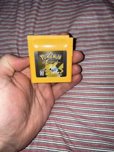 Pokemon game gbc yellow - game,