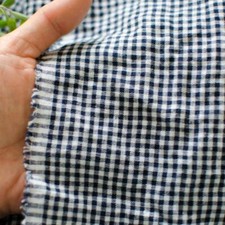 Lin lavé Elise Petit Vichy Marine [au demi-mètre]