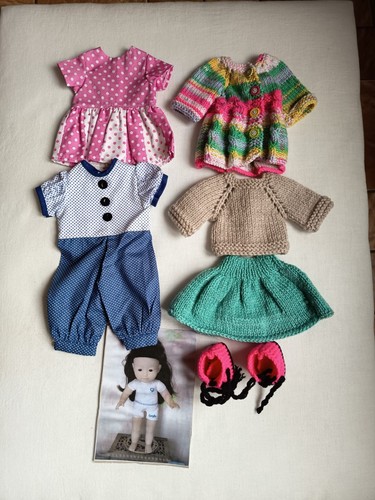 Lot vêtements poupée - , corolle