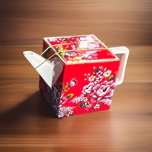 Shin tay yuan - yuan, red