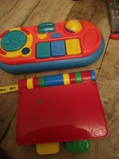 lot : livre musical V TECH et piano le clavier de Tilapin