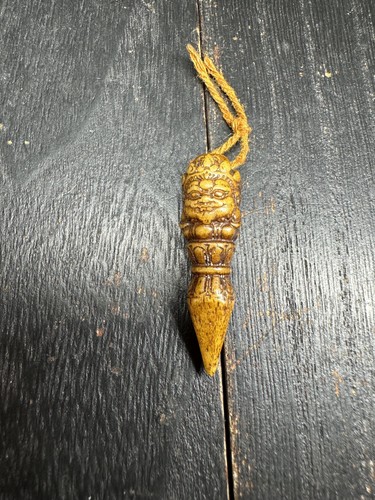 Pendentif dorje phurba - dorje,