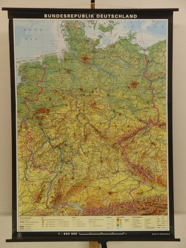 Carte murale scolaire - carte,