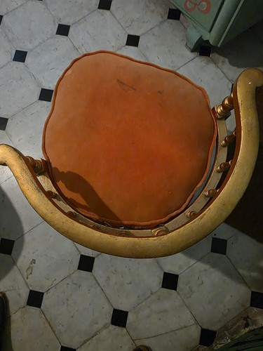 Lot chaises atypiques - lot,
