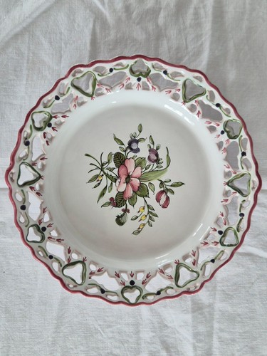 Assiette ajourée moustier - assiette,