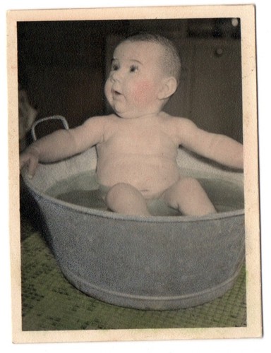 Photo bébé dans - un,