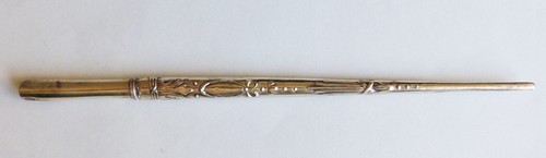 Porte plume argent - en,