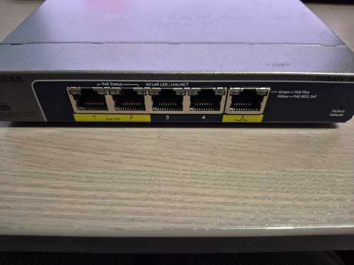 Switch netgear prosafe plus - switch,