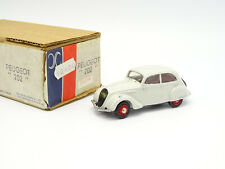 AMR metal mounted kit 1/43 - Peugeot 202 1939 white