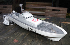 JOUSTRA F 341 VEDETTE GARDES