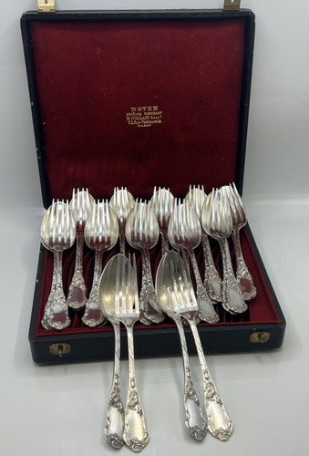 Couverts table 24 pieces - table,